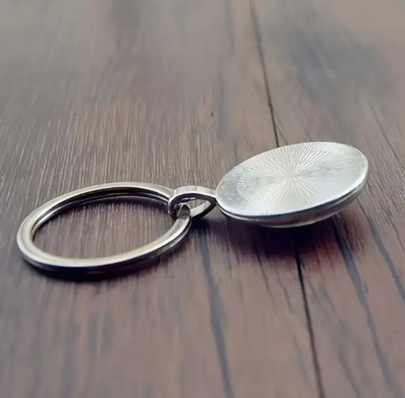 The vintage Las Vegas keychain - огляд і ціна Vintage Vegas Fashion