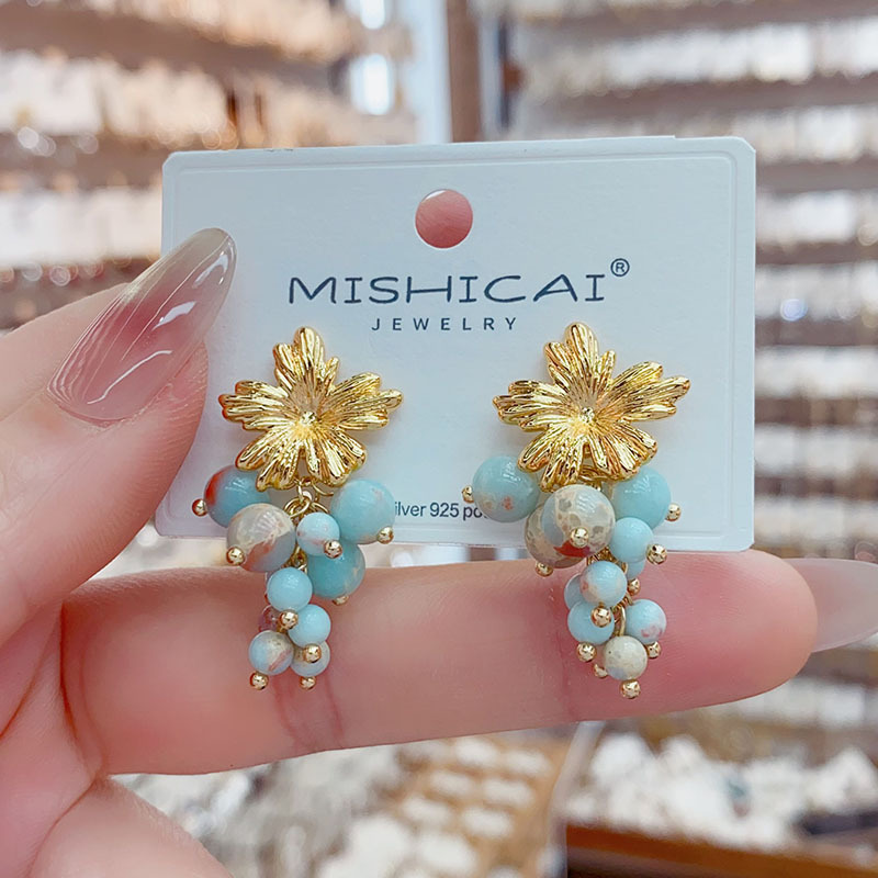 Turquoise Grape Cluster Stud E - огляд і ціна Vintage Fashion Influencer